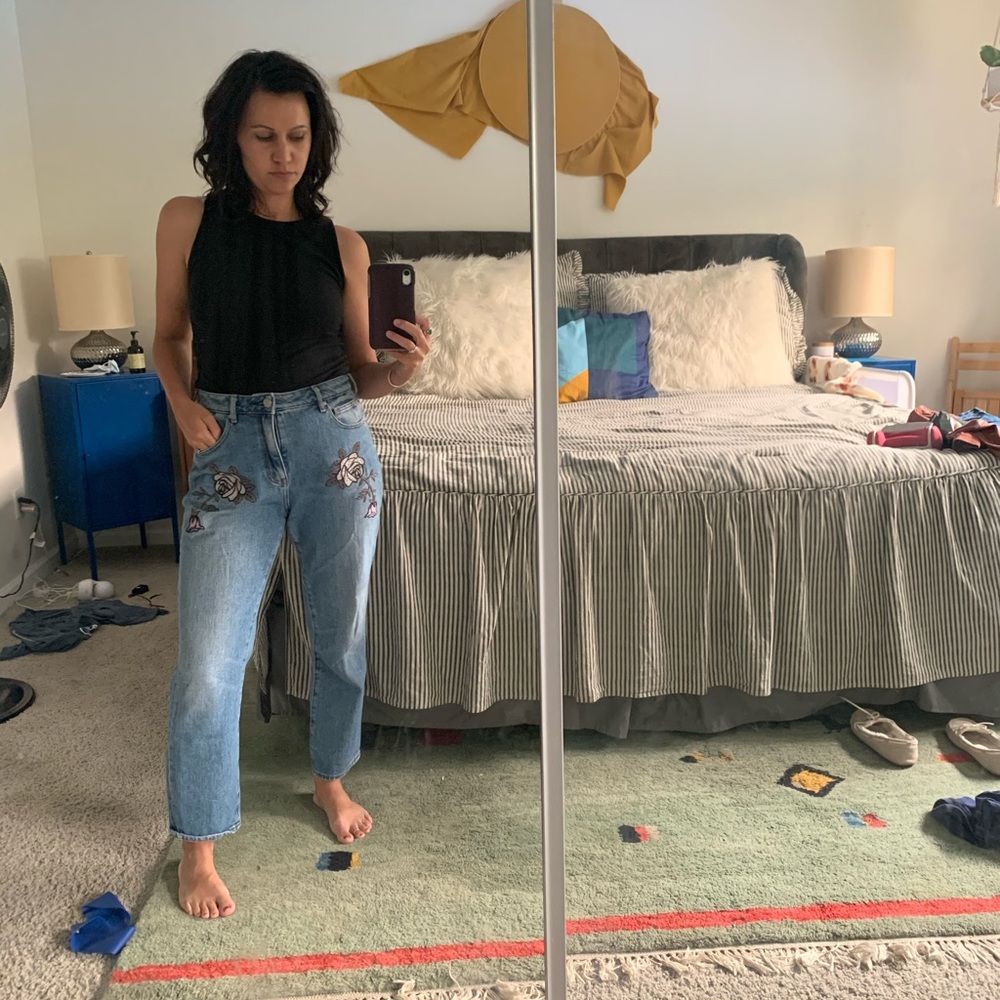 Pacsun Embroidered Mom Jeans